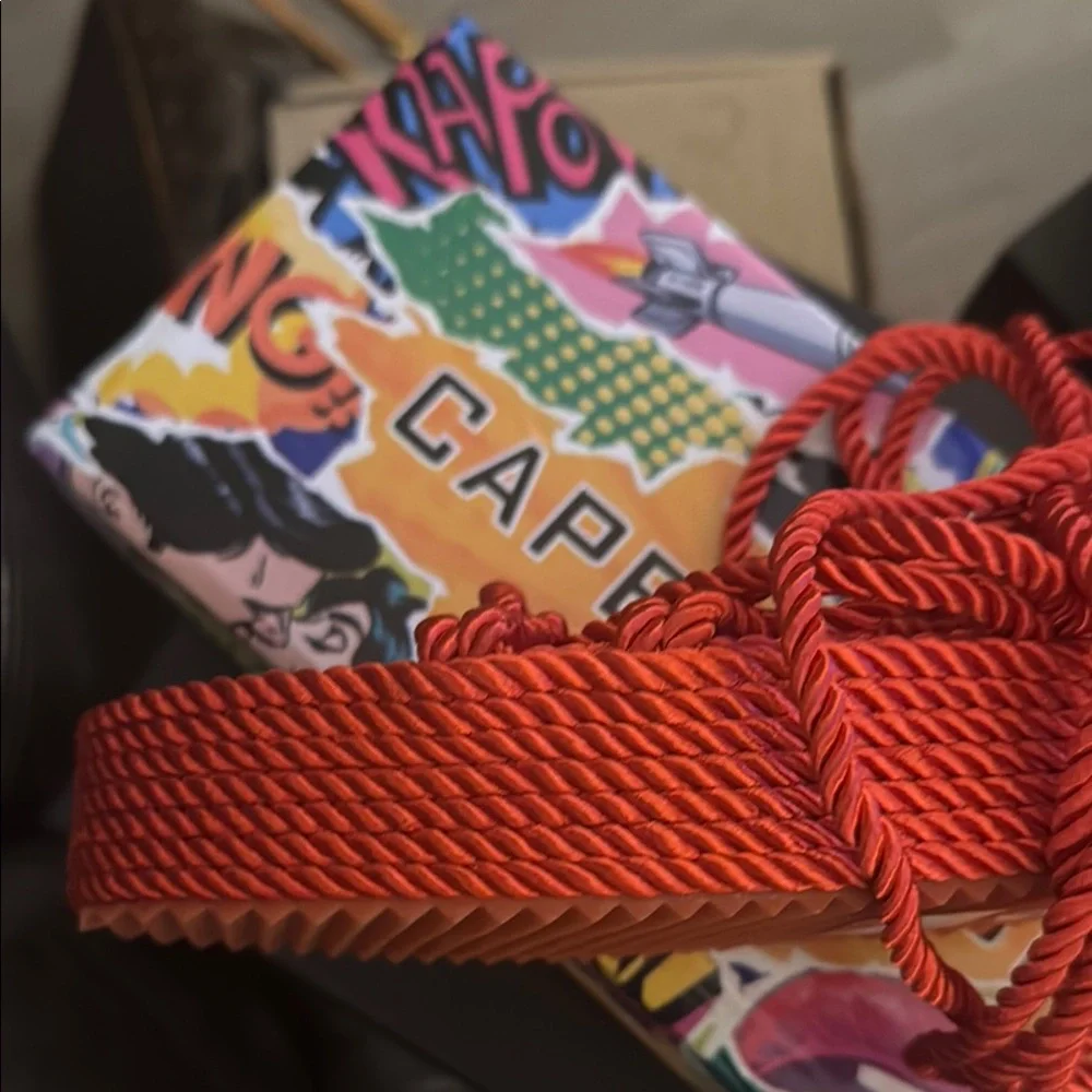 Cape Robbin Women's RED❣️Sandals BRAND NEW IN BOX❣️(pictured in Pink but RED)